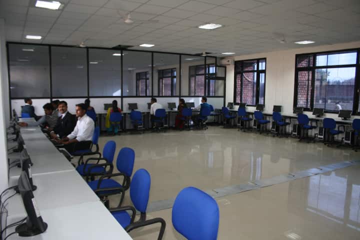 Vindhya Institute of Technology and Science campus in Allahabad, Uttar Pradesh, India — photo 3