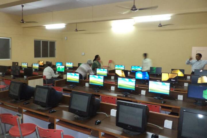Shivanand College campus in Kagwad, Karnataka, India — photo 4