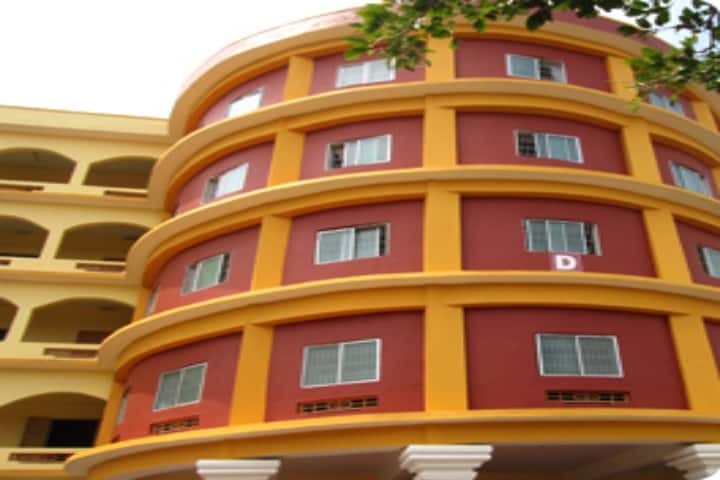 RVS Faculty of Management campus in Coimbatore, Tamil Nadu, India — photo 2
