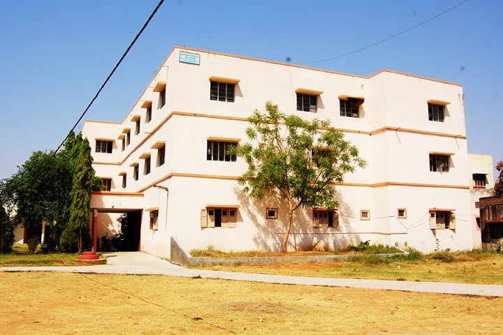 JN Patel B Ed College campus in Mahisagar, Gujarat, India — photo 2