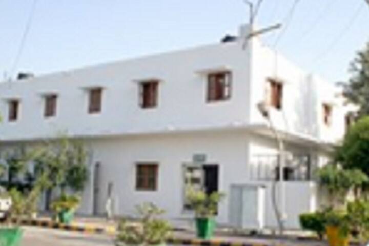 PDM Polytechnic campus in Bahadurgarh, Haryana, India — photo 4
