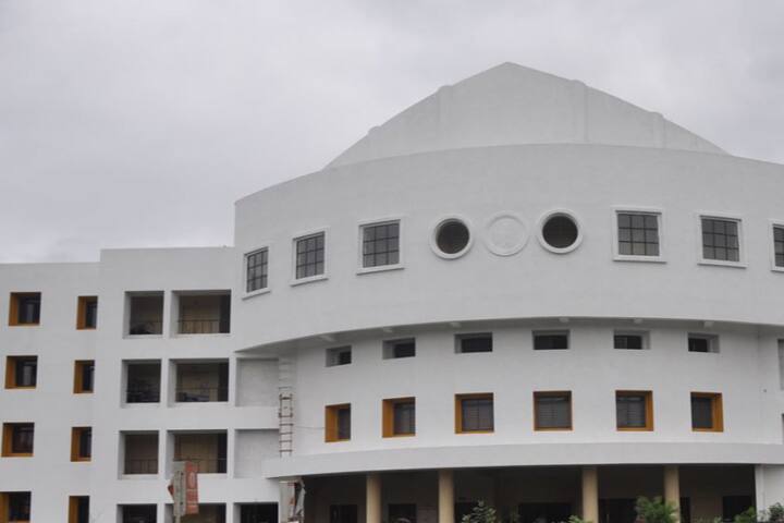 GH Raisoni Institute of Engineering and Technology for Women, Nagpur campus in Nagpur, Maharashtra, India