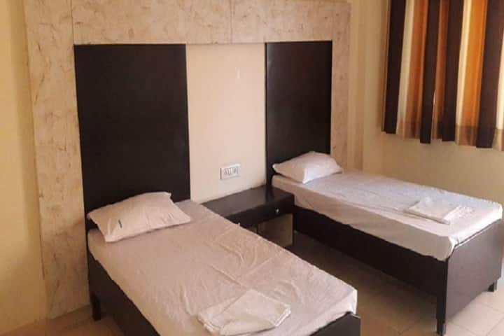 AGET Business School campus in Bahadurgarh, Haryana, India — photo 4