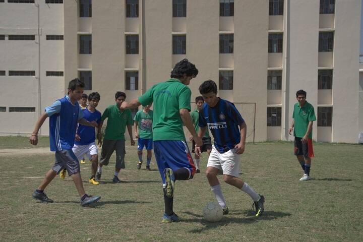 Shivalik Institute of Professional Studies campus in Dehradun, Uttarakhand, India — photo 3