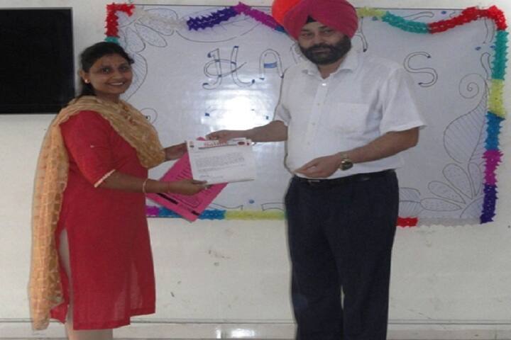 Sainik Institute of Management and Technology campus in Hoshiarpur, Punjab, India — photo 4