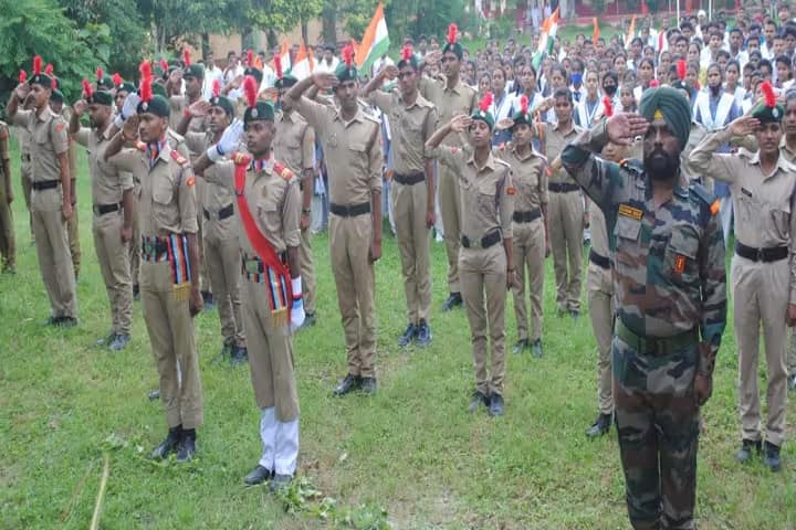 KBPG College campus in Mirzapur, Uttar Pradesh, India — photo 4