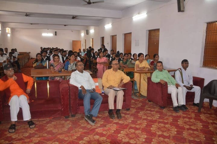 Maharaj Balwant Singh Post Graduate College campus in Varanasi, Uttar Pradesh, India — photo 4