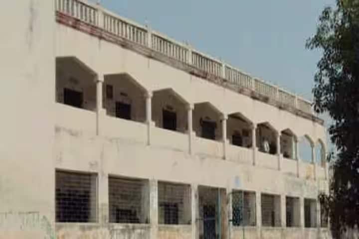 MV College campus in Buxar, Bihar, India — photo 1