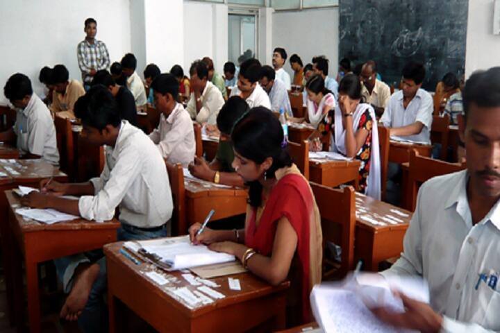 MV College campus in Buxar, Bihar, India — photo 5