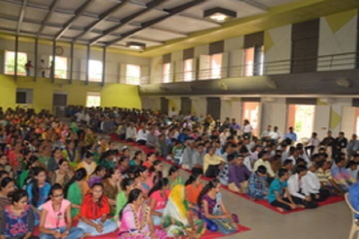 Shree Swaminarayan College of Computer Science campus in Bhavnagar, Gujarat, India — photo 4