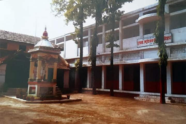 Hutatma Rashtriya Arts and Science College campus in Ashti, Maharashtra, India — photo 1