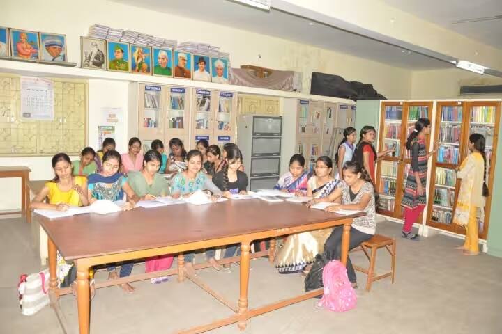 Gurukul Mahila Mahavidyalaya campus in Raipur, Chhattisgarh, India — photo 4