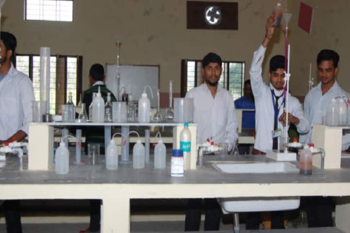 Mahender Singh Degree College campus in Haridwar, Uttarakhand, India — photo 2