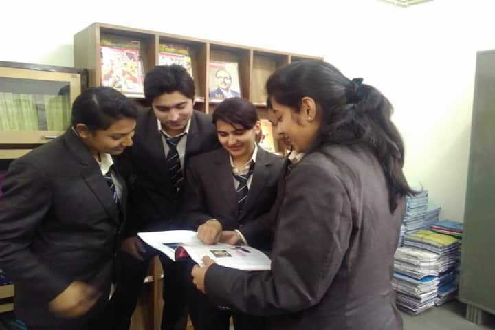 SS Jain Subodh Management Institute campus in Jaipur, Rajasthan, India — photo 3