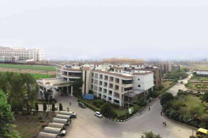 Swami Vivekanand Subharti University campus in Meerut, Uttar Pradesh, India — photo 5