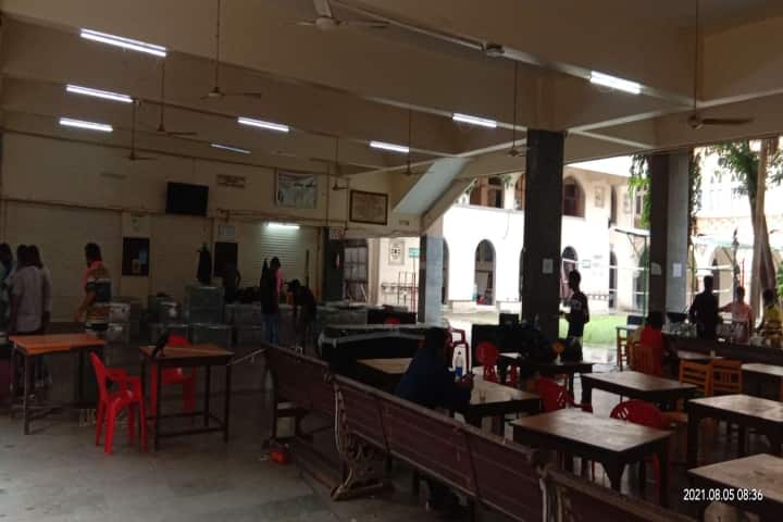 St Xavier's College Mumbai campus in Mumbai, Maharashtra, India — photo 6