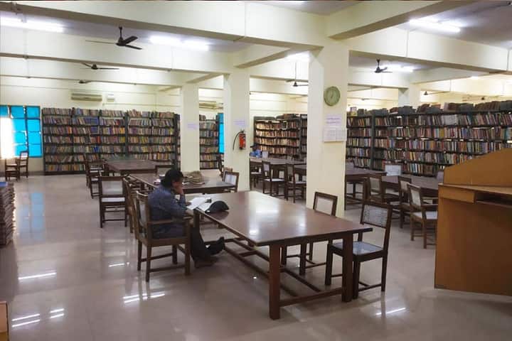 Vajirao Degree College campus in Agra, Uttar Pradesh, India — photo 4