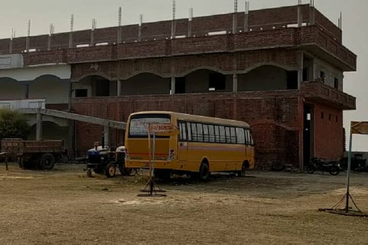 Maa Israji Devi Mahavidyalaya campus in Jaunpur, Uttar Pradesh, India — photo 3