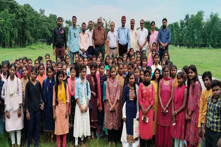 Maharaj Lakshmishwar Singh College campus in Madhubani, Bihar, India — photo 4