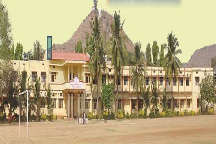 SM Bhandari Arts RR Bhandari Commerce and SKR Science College campus in Guledgudda, Karnataka, India — photo 2