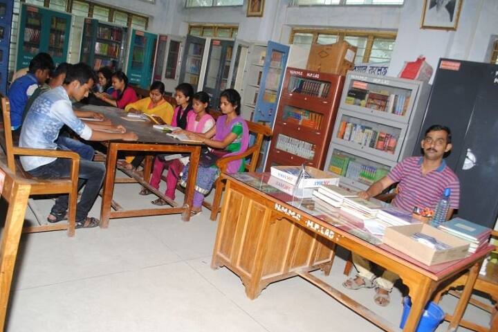 Nathaniyal Murmu Memorial College campus in Tapan, West Bengal, India — photo 6