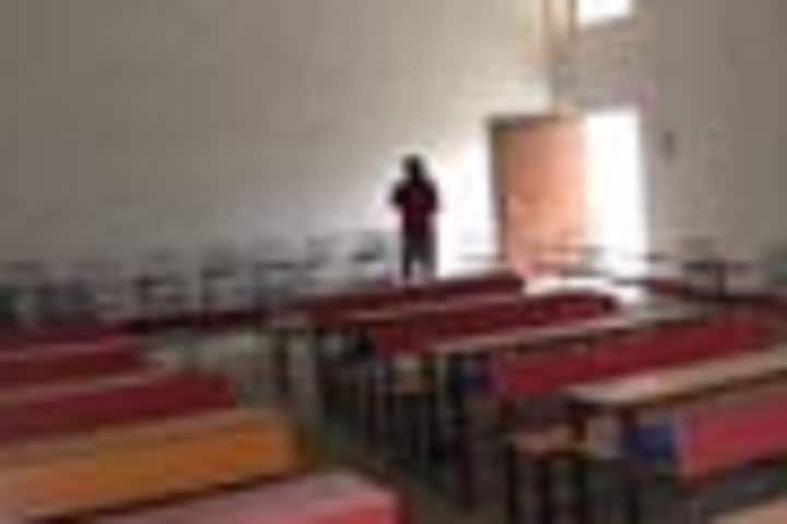 Babu Nakki Singh Smarak Mahavidyalaya campus in Azamgarh, Uttar Pradesh, India — photo 2