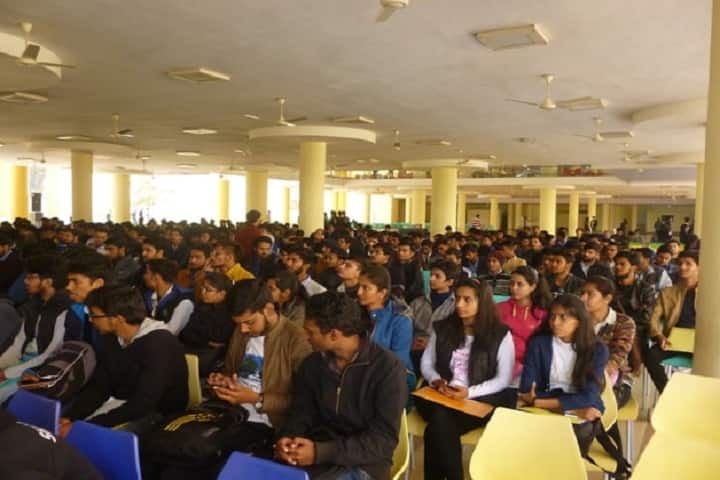 Engineering College campus in Ajmer, Rajasthan, India — photo 2