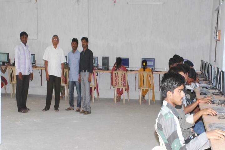 Srinivasa Degree College campus in Jammalamadugu, Andhra Pradesh, India — photo 3