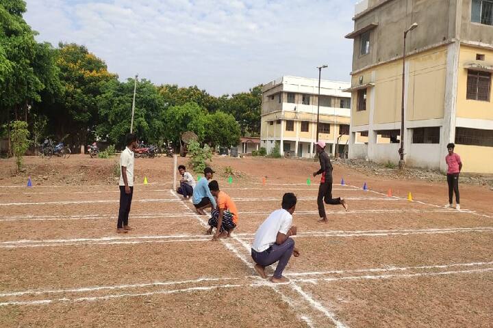 Government Lal Chakradhar Shah College campus in Rajnandgaon, Chhattisgarh, India — photo 4