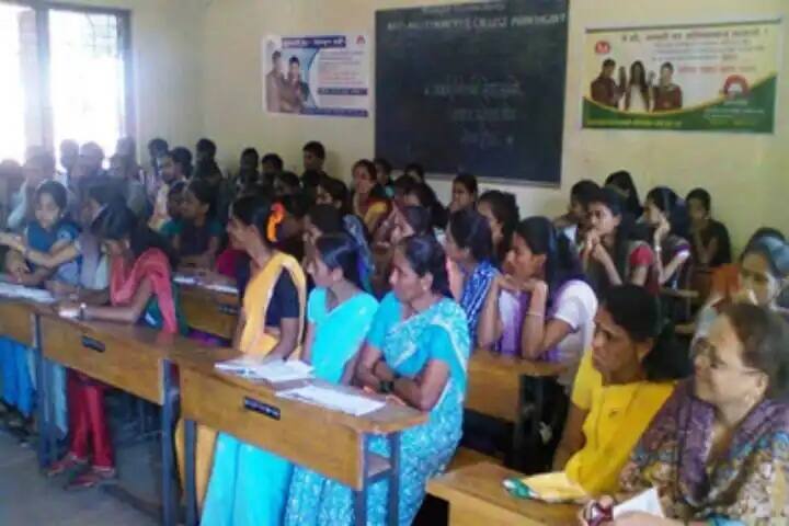 Phondaghat Education Society's Arts and Commerce College campus in Phondaghat, Maharashtra, India — photo 2