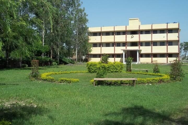 Jawaharlal Nehru Smriti Mahavidyalaya campus in Vidisha, Madhya Pradesh, India — photo 3