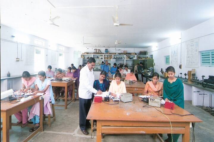 Bharathi Degree College campus in Maddur Rural, Karnataka, India — photo 2