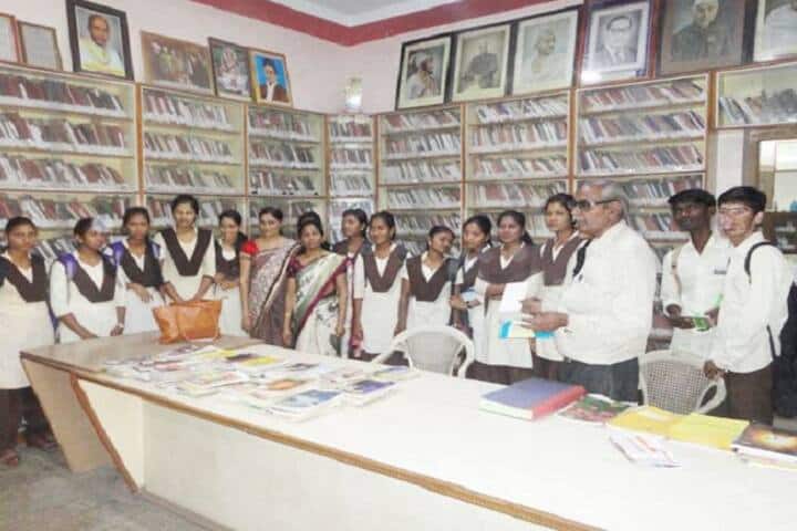 Sahakar Maharshi Late Bhaskarrao Shingne Arts College campus in Khamgaon, Maharashtra, India — photo 2