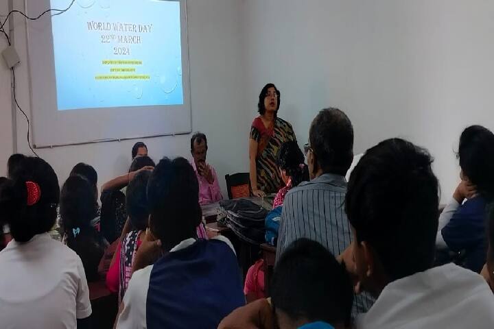 Kabikankan Mukundaram Mahavidyalaya campus in Burdwan, West Bengal, India — photo 3