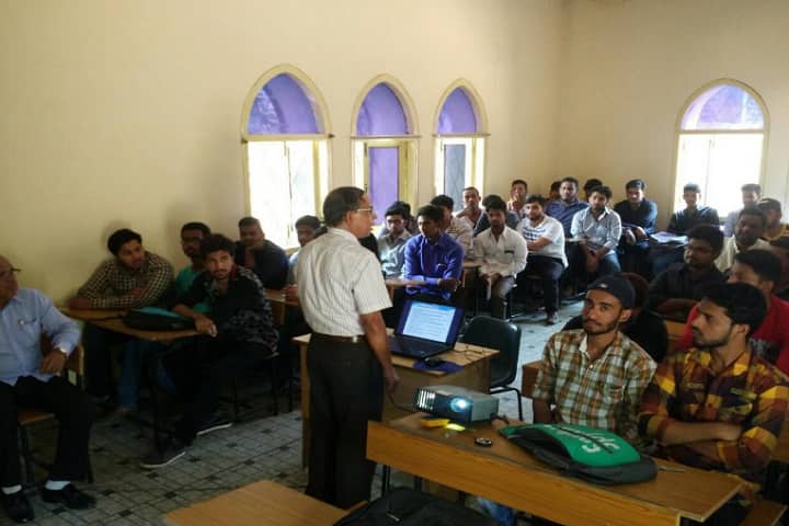 Al Qurmoshi Institute of Business Management campus in Hyderabad, Telangana, India — photo 2
