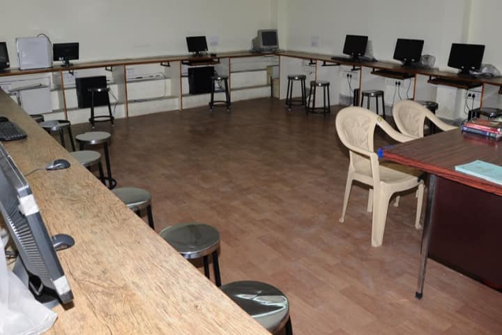 Vijaya Evening College campus in Bangalore, Karnataka, India — photo 6