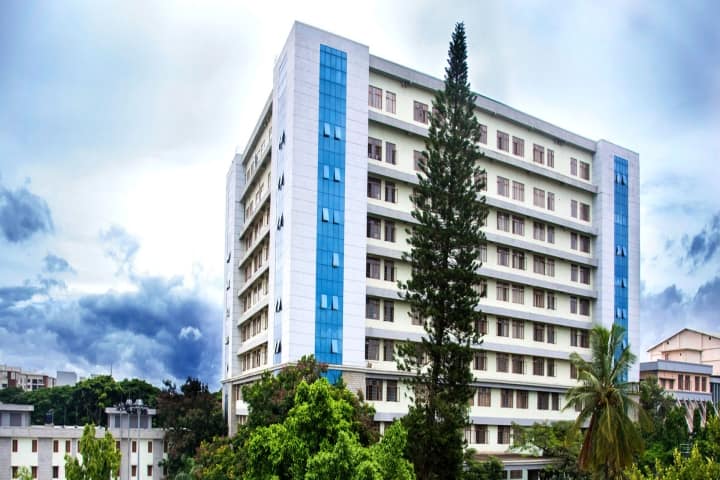 Christ University campus in Bangalore, Karnataka, India — photo 5