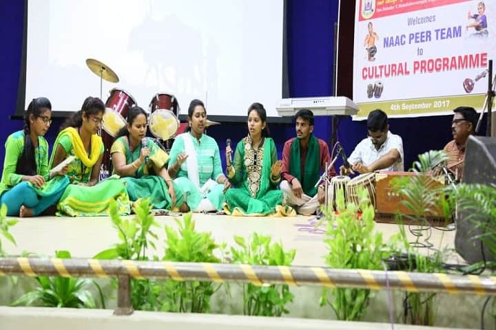 Rao Bahadur Y Mahabaleswarappa Engineering College campus in Ballari, Karnataka, India — photo 4