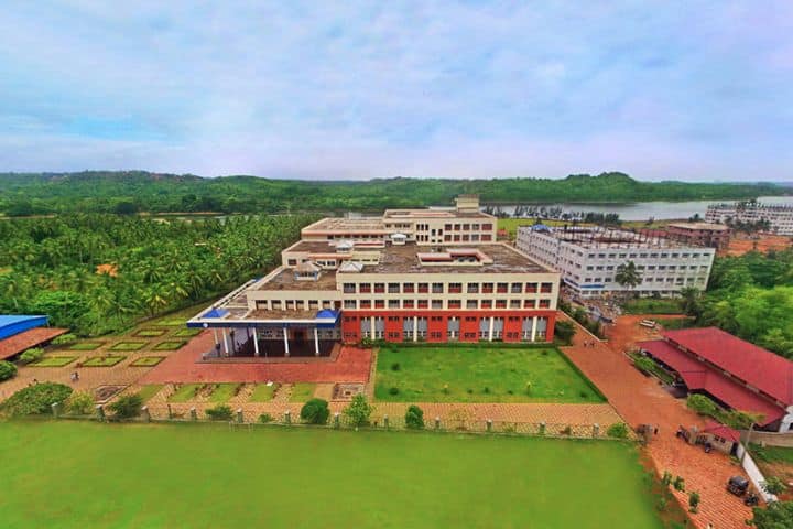Sahyadri College of Engineering and Management campus in Mangalore, Karnataka, India — photo 1
