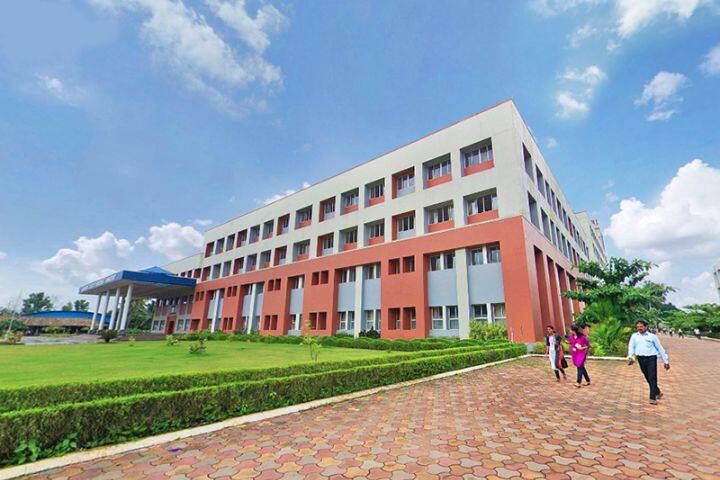 Sahyadri College of Engineering and Management campus in Mangalore, Karnataka, India — photo 5