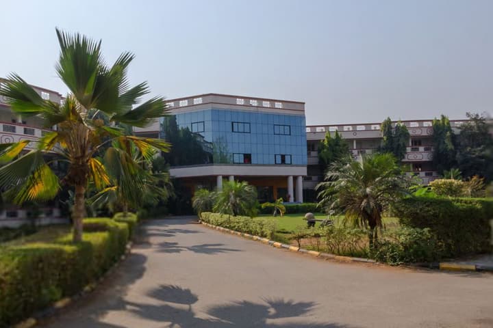 DCE Chennai campus in Chennai, Tamil Nadu, India — photo 3