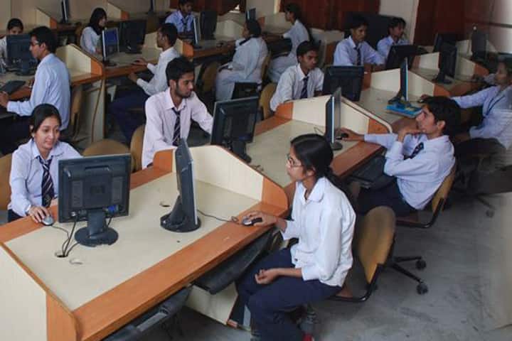 IIMT Aligarh campus in Aligarh, Uttar Pradesh, India — photo 2