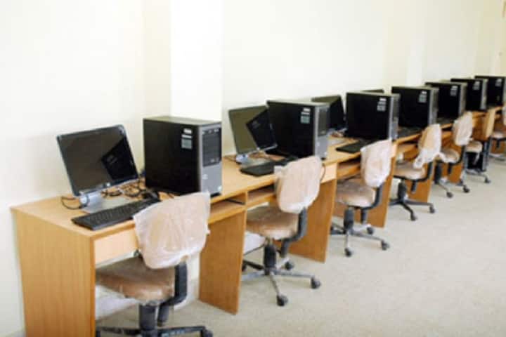 Shri Mansa Kanya PG Mahavidyalaya campus in Jhunjhunu, Rajasthan, India — photo 6