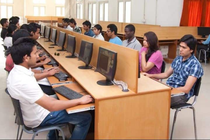 Noida International University campus in Noida, Uttar Pradesh, India — photo 5