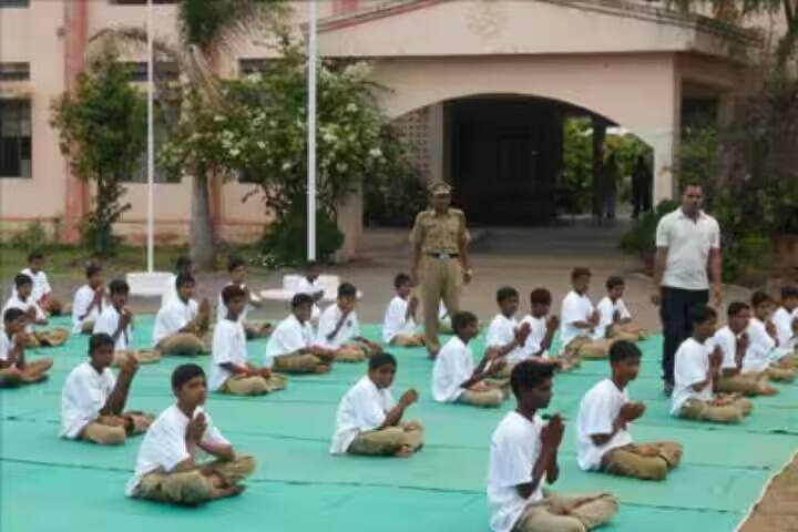 Shri Kumarswami Mahavidyalaya campus in Latur, Maharashtra, India — photo 6