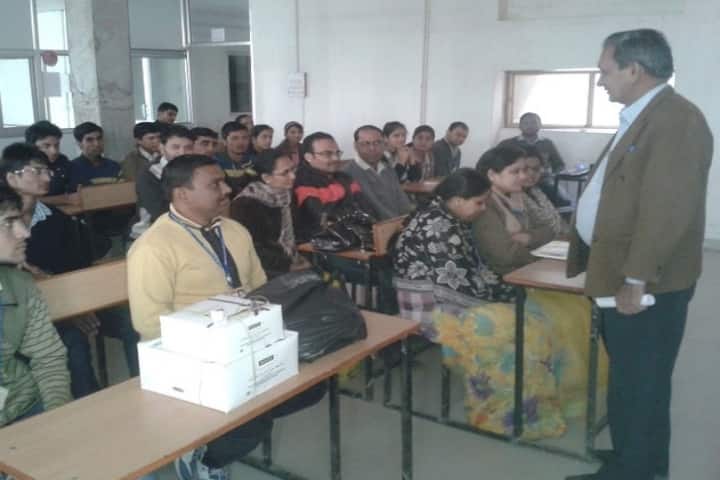 HK Hi-Tech College campus in Jodhpur, Rajasthan, India — photo 1