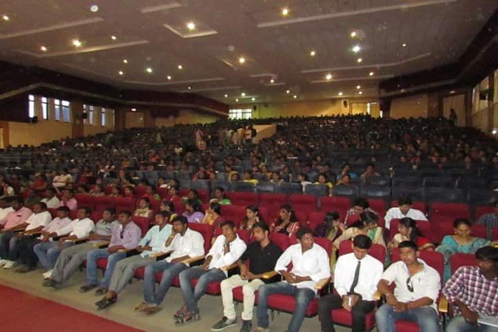Kakatiya University Warangal campus in Hanamkonda, Telangana, India — photo 3