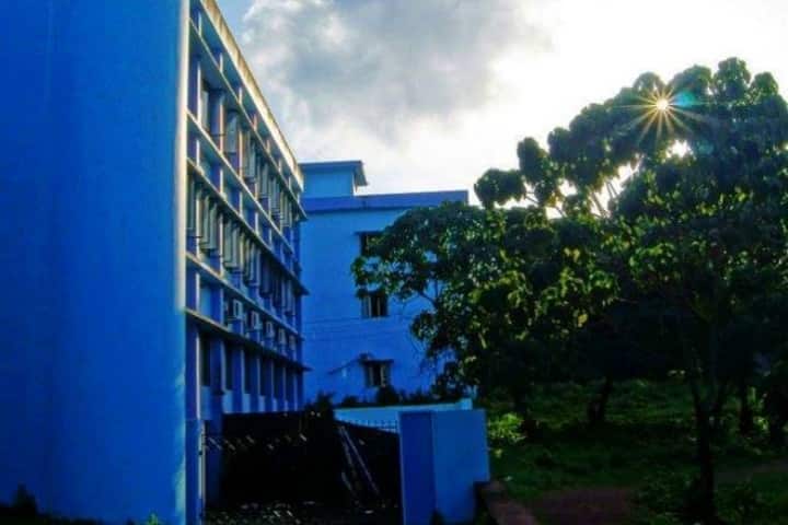 School of Legal Studies CUSAT campus in Ernakulam, Kerala, India — photo 5