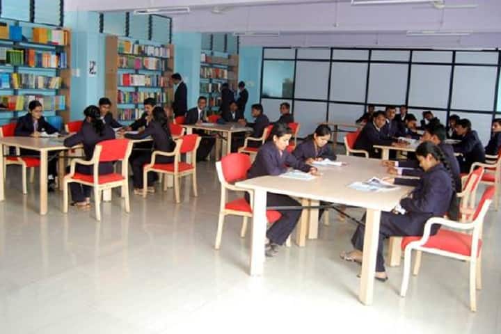 Adarsh Shikshan Prasarak Mandal's KT Patil College of MBA campus in Osmanabad, Maharashtra, India — photo 2