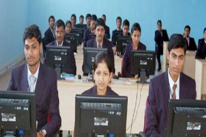 Adarsh Shikshan Prasarak Mandal's KT Patil College of MBA campus in Osmanabad, Maharashtra, India — photo 6